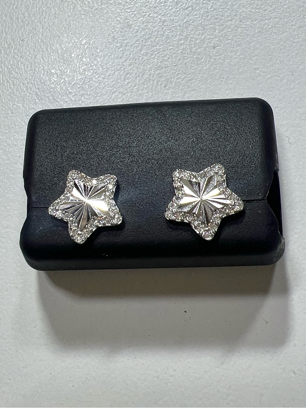 925 Sterling Silver Moissanite  Diamond Cut Star Halo
Stud Earrings